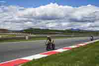 cadwell-no-limits-trackday;cadwell-park;cadwell-park-photographs;cadwell-trackday-photographs;enduro-digital-images;event-digital-images;eventdigitalimages;navarra;no-limits-trackdays;peter-wileman-photography;racing-digital-images;trackday-digital-images;trackday-photos